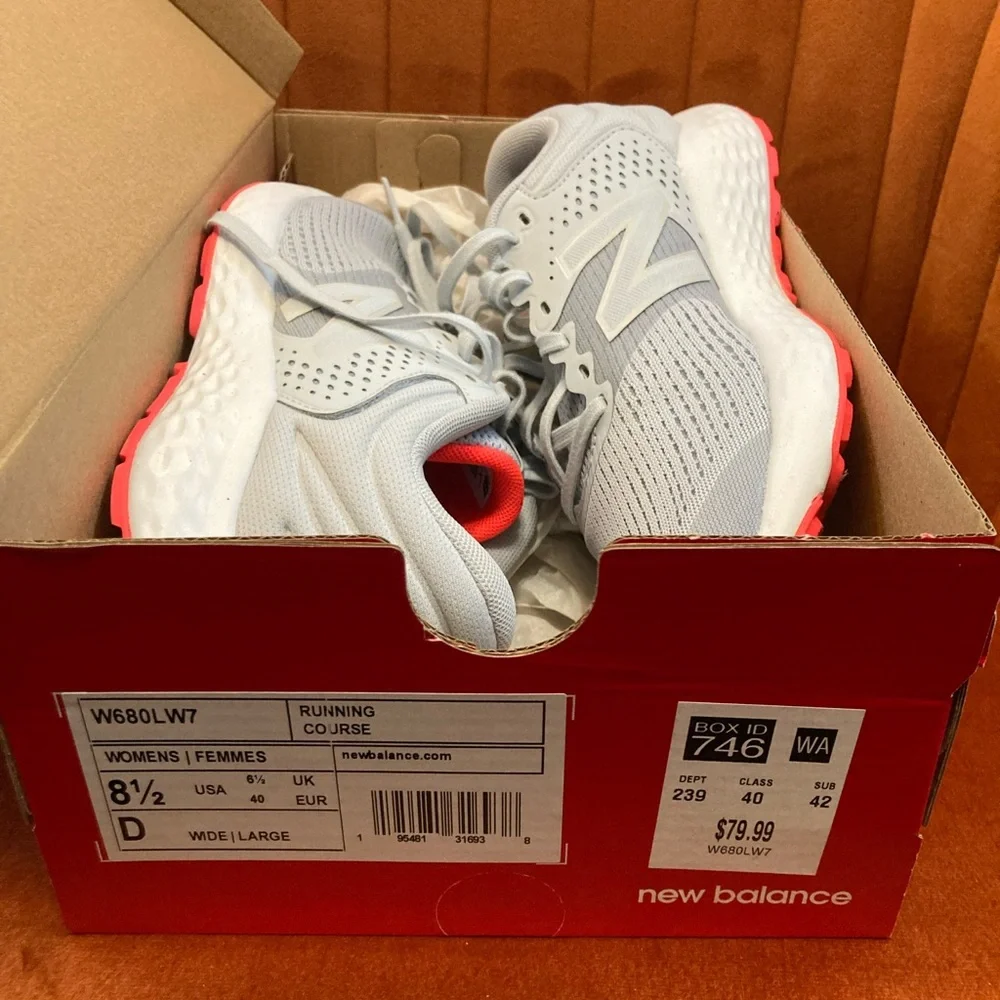 New Balance Women's Size 8.5 Grey Running Shoes Sneakers - Picture 13 of 13